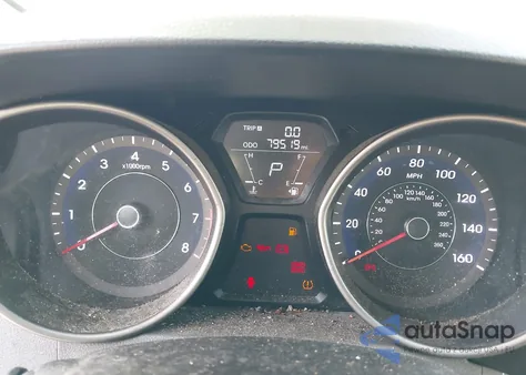 2011 Hyundai Elantra Gls z USA, uszkodzony, nr VIN 5NPDH4AE4BH054581